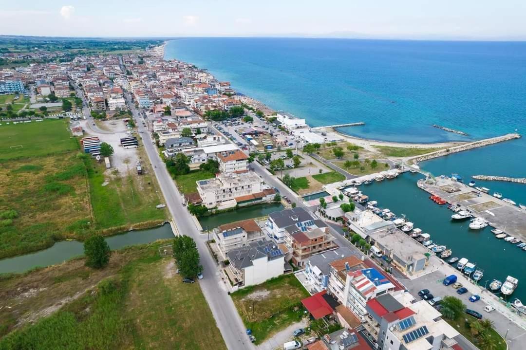 Apartmani Dedalus Paralía Exteriör bild